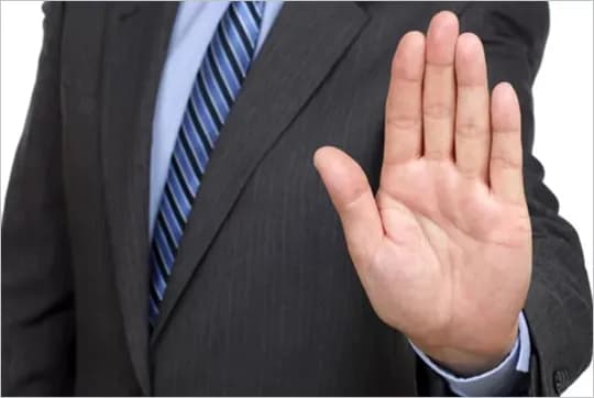 Отстранение работника от работы – что нужно знать